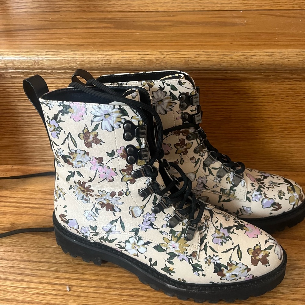 Sanctuary Floral Combat boots.  Like new.